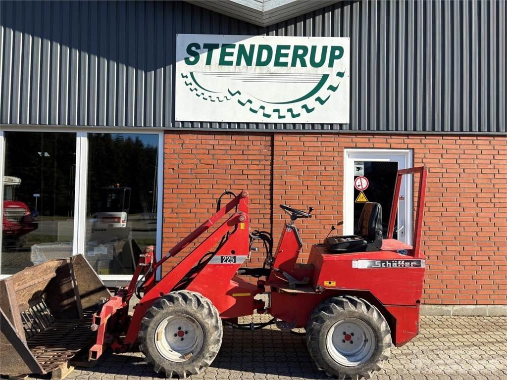 Schaeff 222 Miniladers