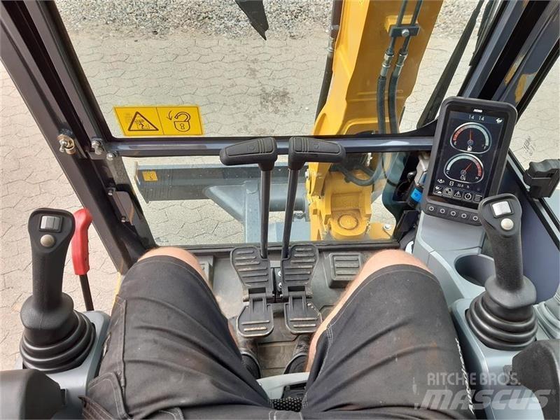 XCMG xe27e Minigraafmachines < 7t