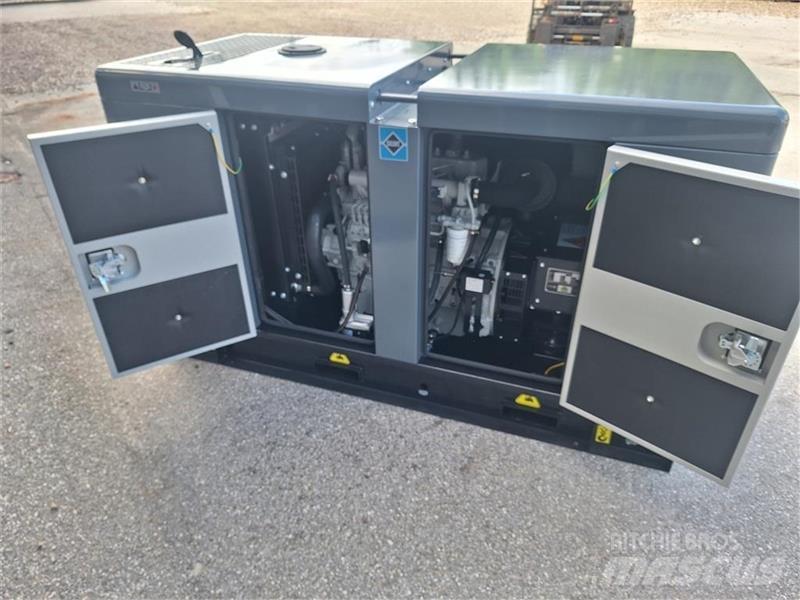  - - -  YTO 18 KWA Overige generatoren