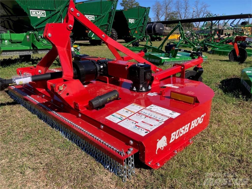 Bush Hog 3308 Balenhakselaars, -snijders en -afwikkelaars