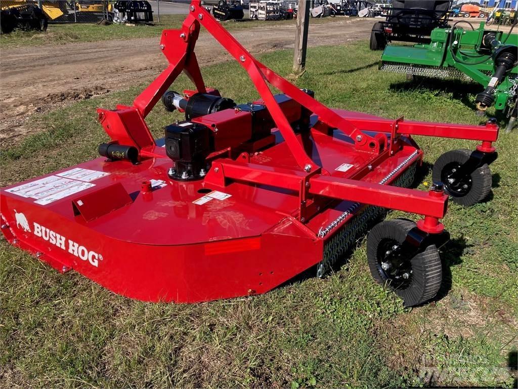 Bush Hog 3308 Balenhakselaars, -snijders en -afwikkelaars