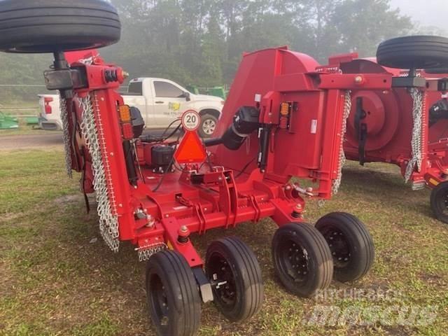 Bush Hog 3815 Balenhakselaars, -snijders en -afwikkelaars