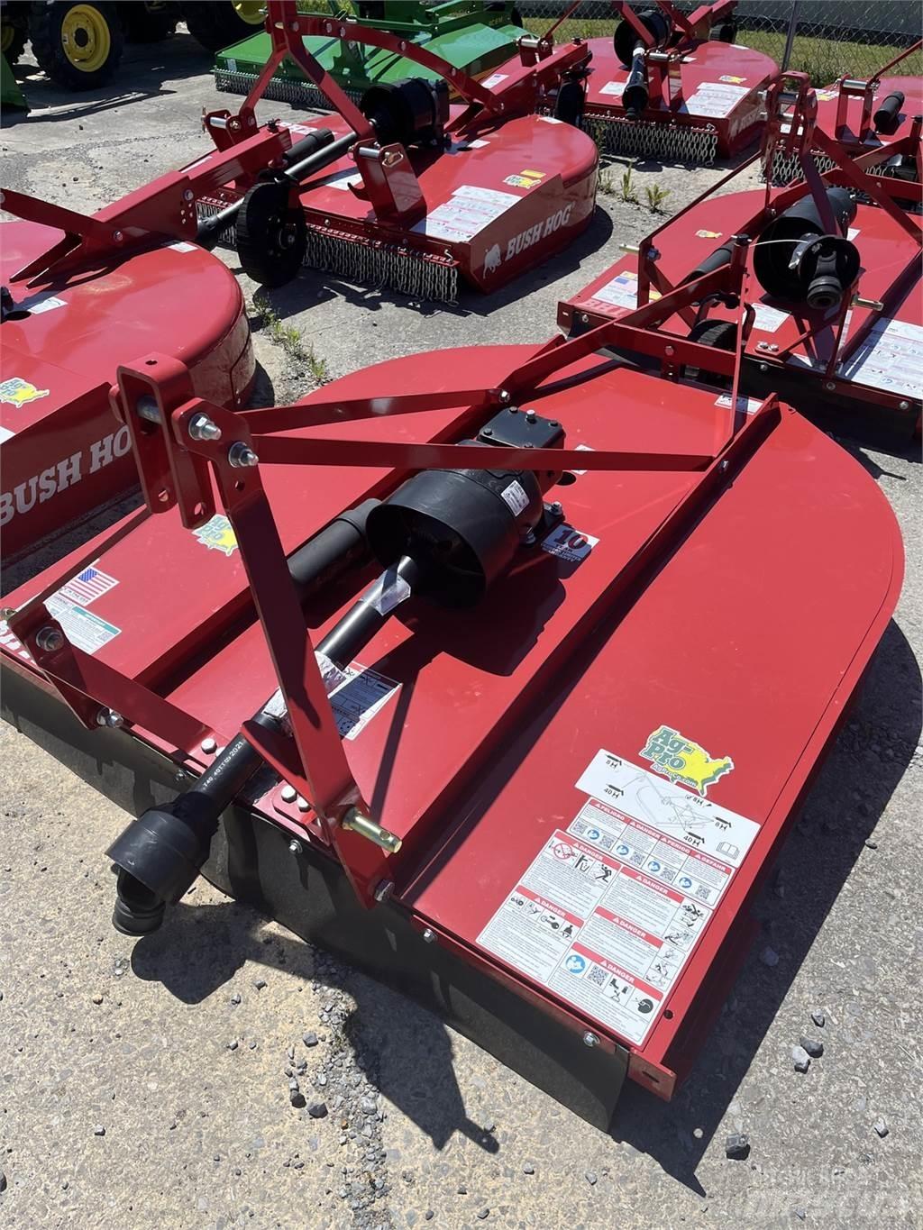 Bush Hog BH115 Balenhakselaars, -snijders en -afwikkelaars