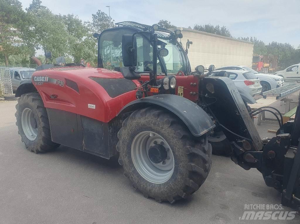 Case IH 742 Tractoren