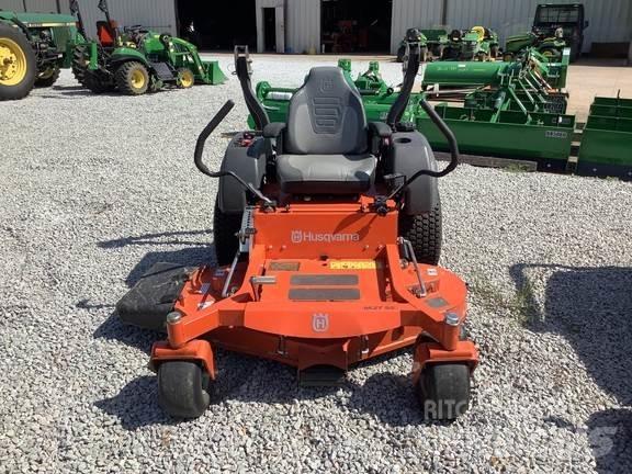 Husqvarna M-ZT Zero-turn grasmaaiers