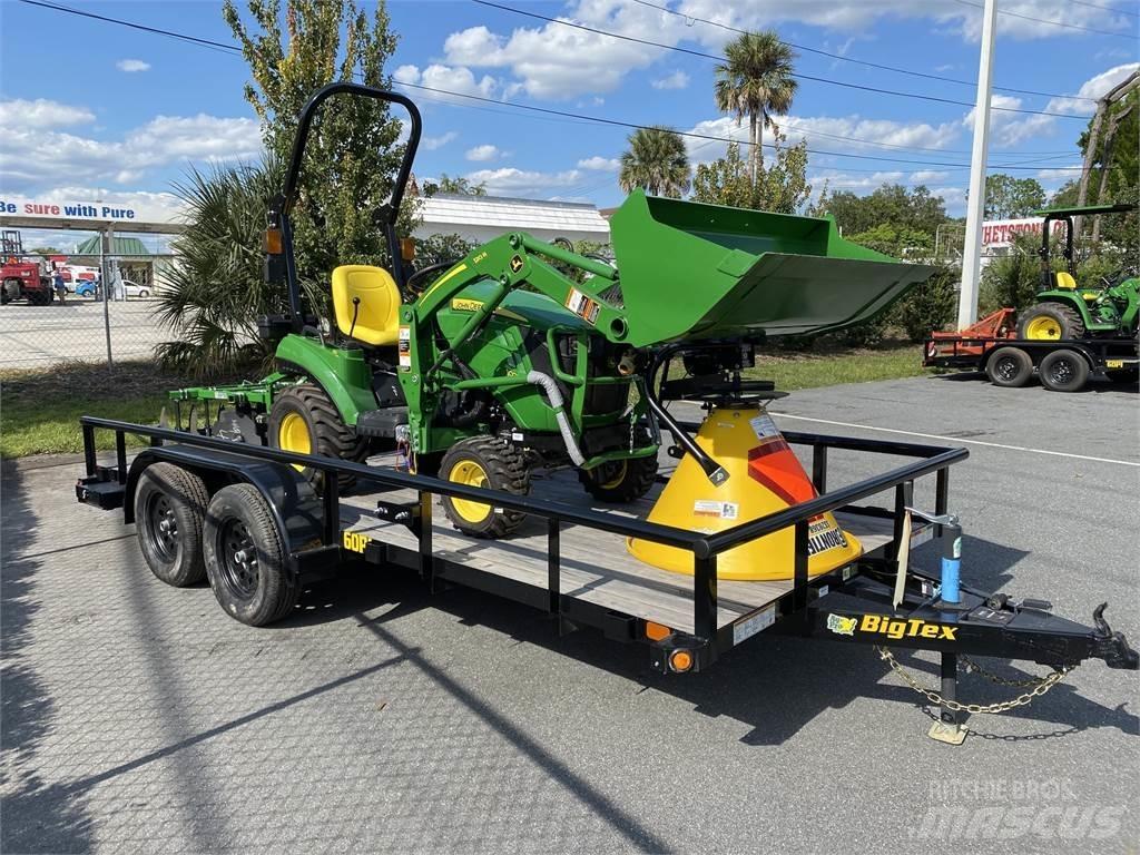 John Deere 1023E Compacttrekkers