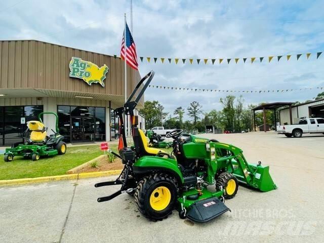 John Deere 1023E Compacttrekkers