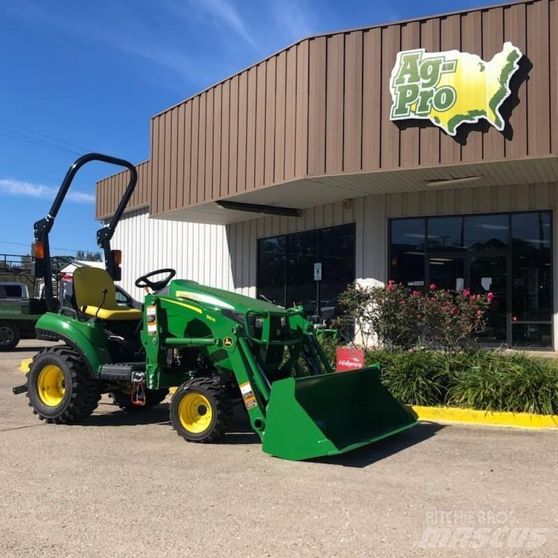 John Deere 1023E Compacttrekkers