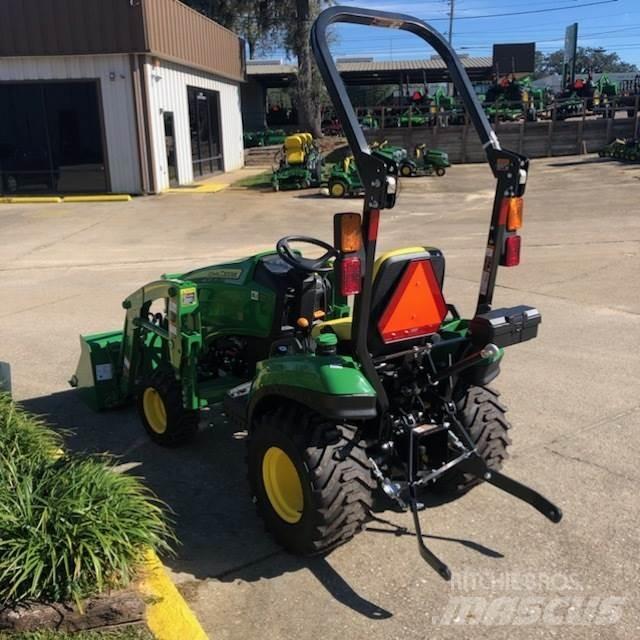 John Deere 1023E Compacttrekkers