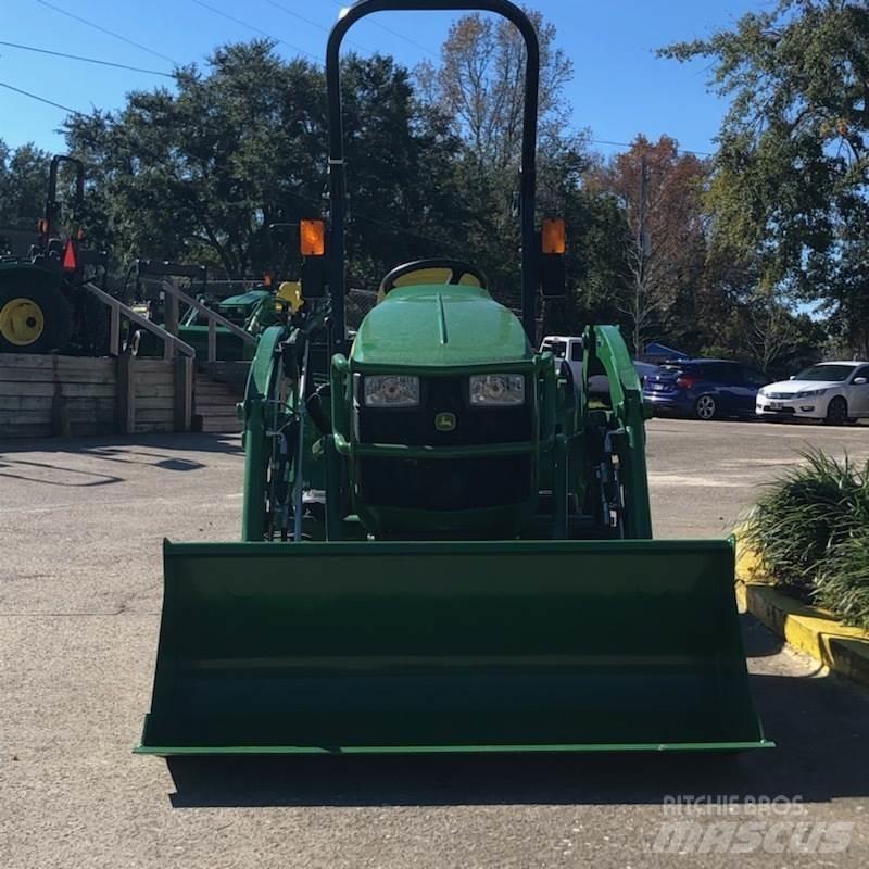 John Deere 1023E Compacttrekkers