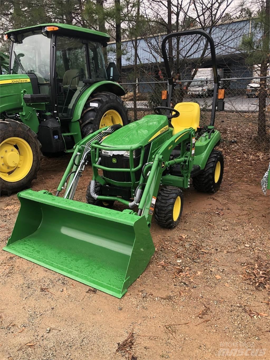 John Deere 1023E Compacttrekkers