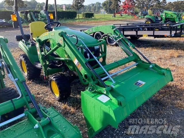 John Deere 1023E Compacttrekkers