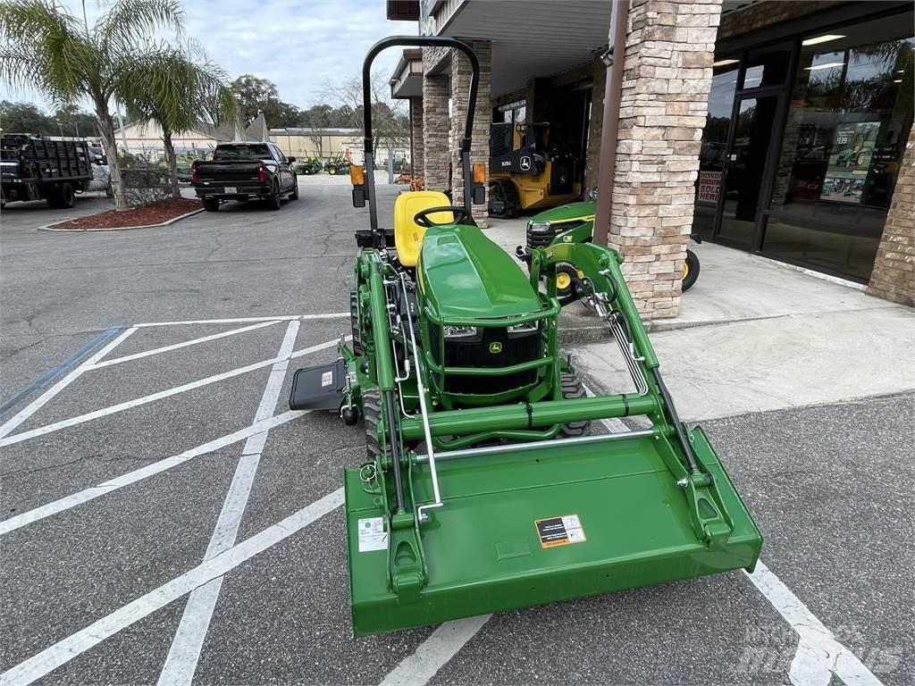 John Deere 1023E Compacttrekkers