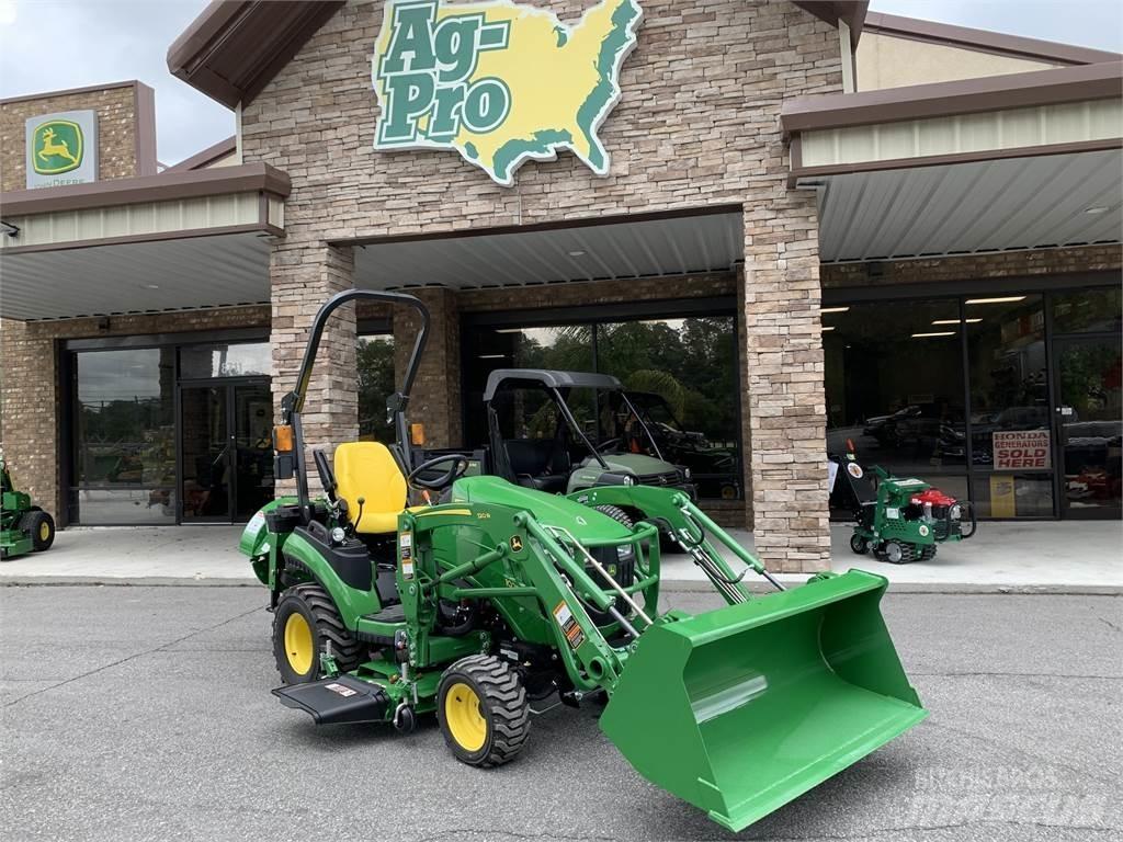 John Deere 1025R Compacttrekkers