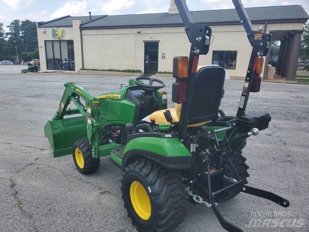 John Deere 1025R Compacttrekkers