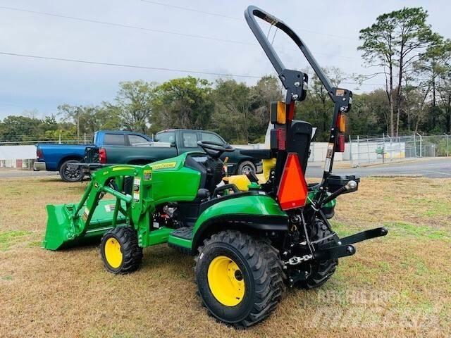 John Deere 1025R Compacttrekkers