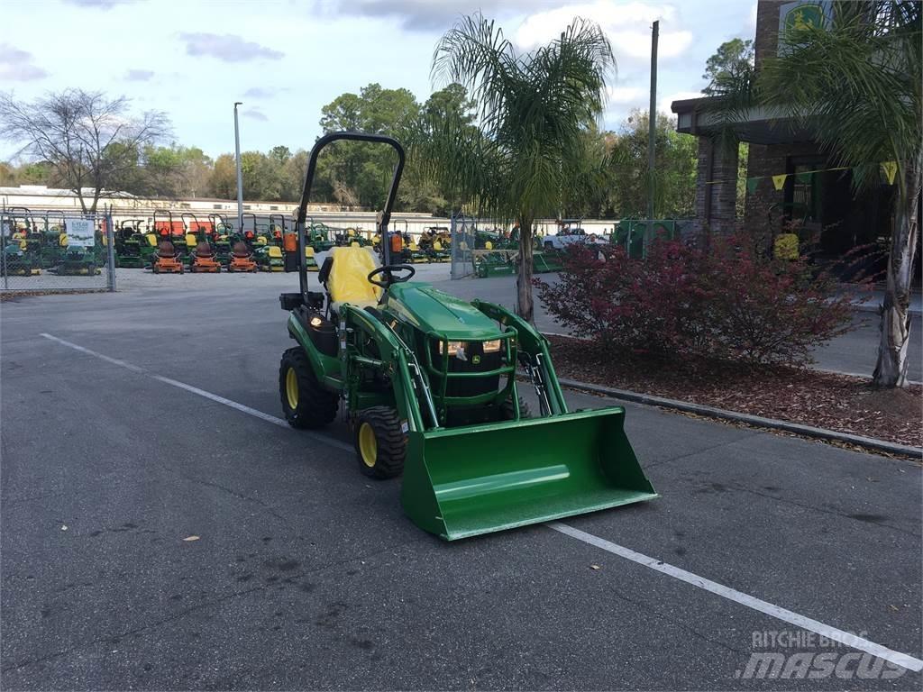John Deere 1025R Compacttrekkers
