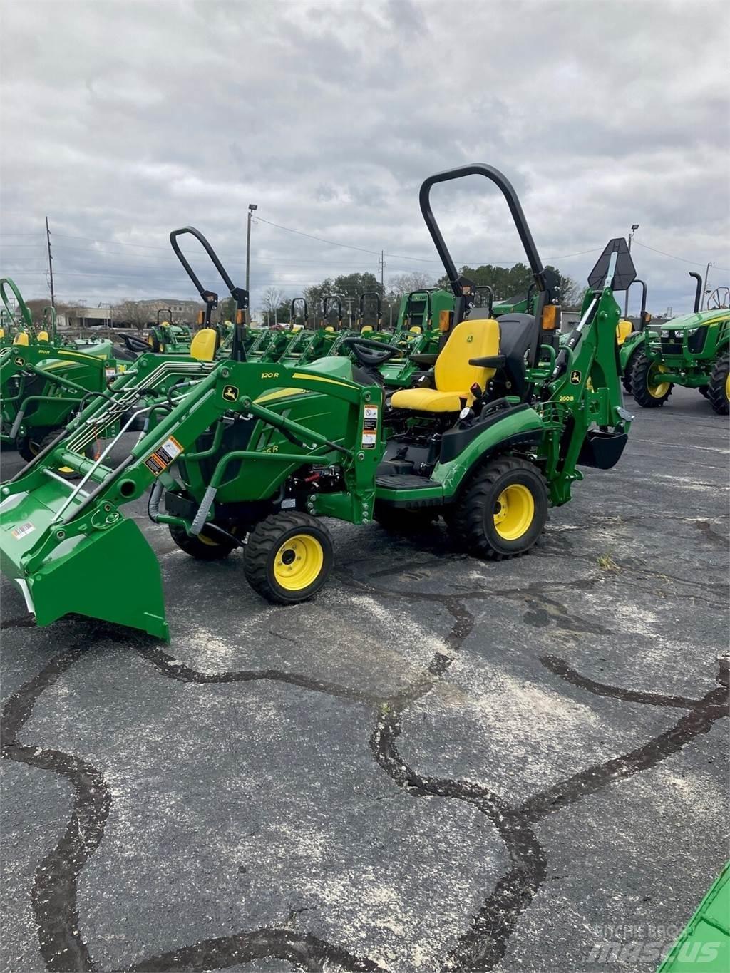 John Deere 1025R Compacttrekkers
