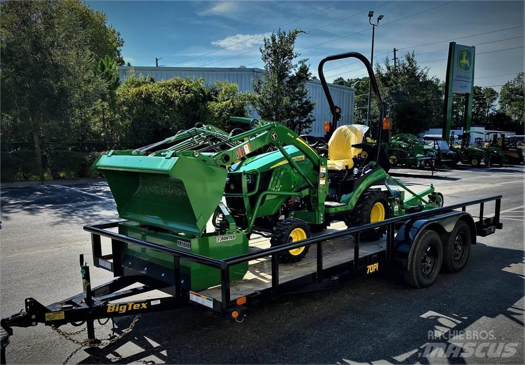 John Deere 1025R Compacttrekkers