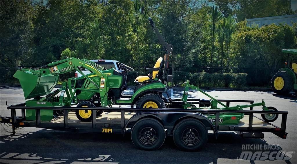 John Deere 1025R Compacttrekkers
