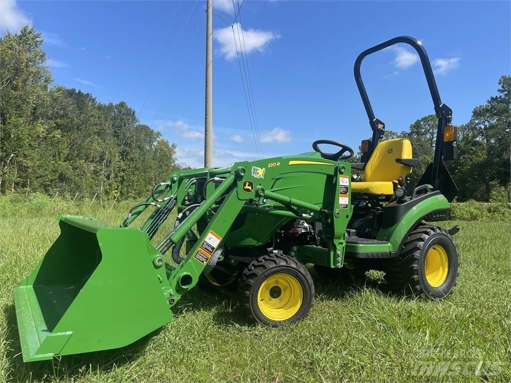 John Deere 1025R Compacttrekkers