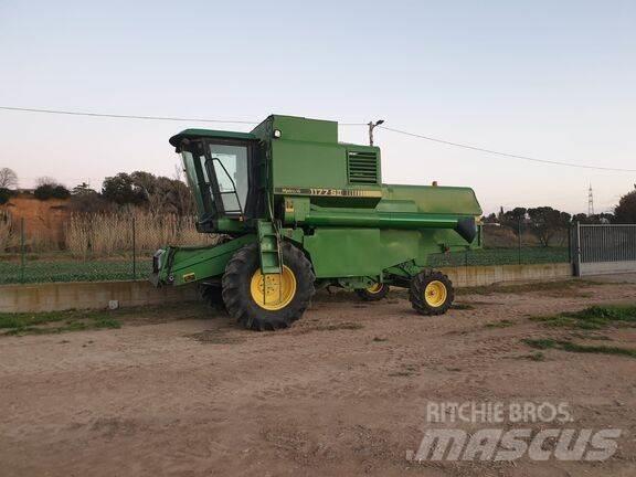 John Deere 1177 Maaidorsmachines