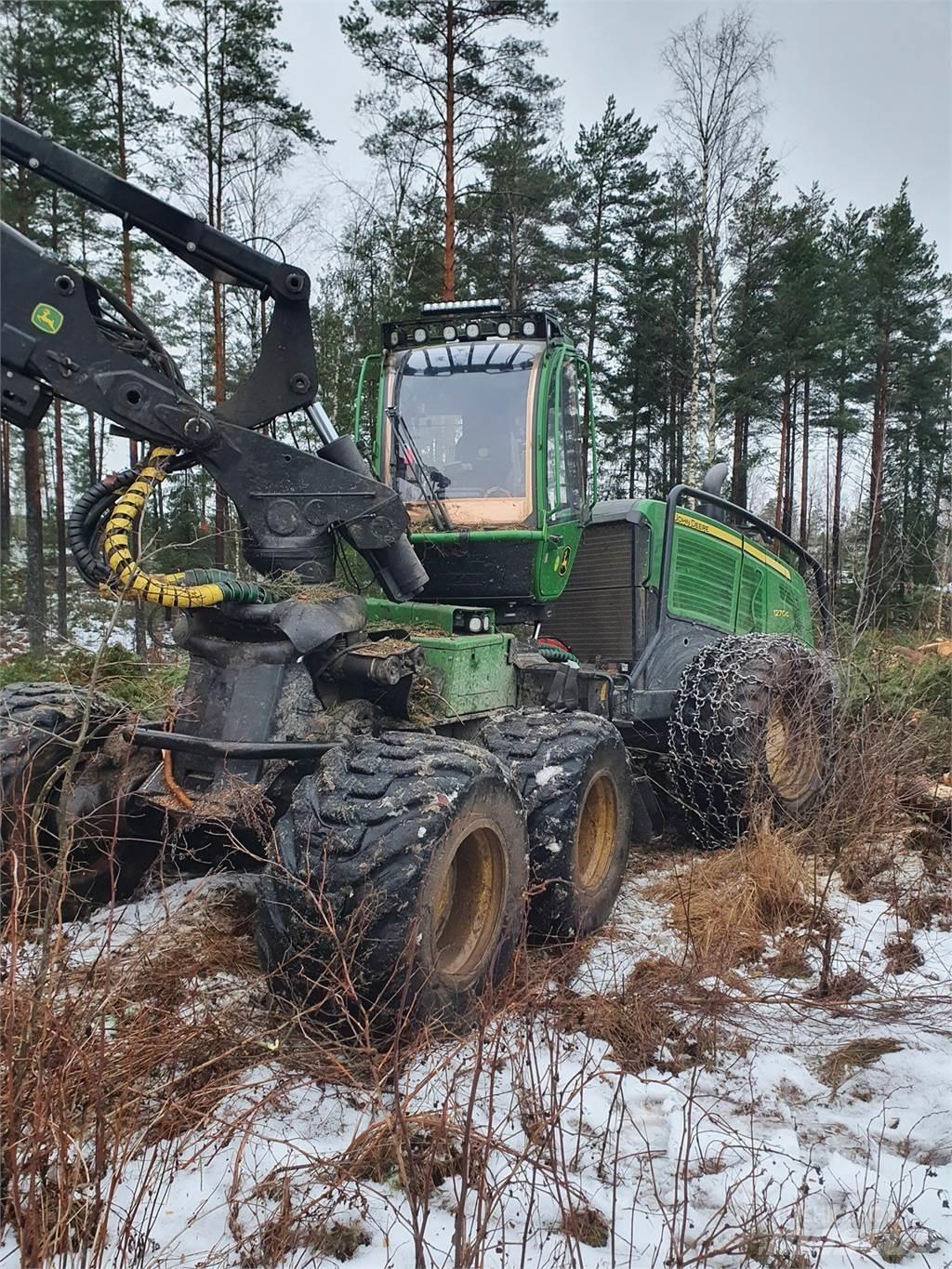 John Deere 1270G Harvesters