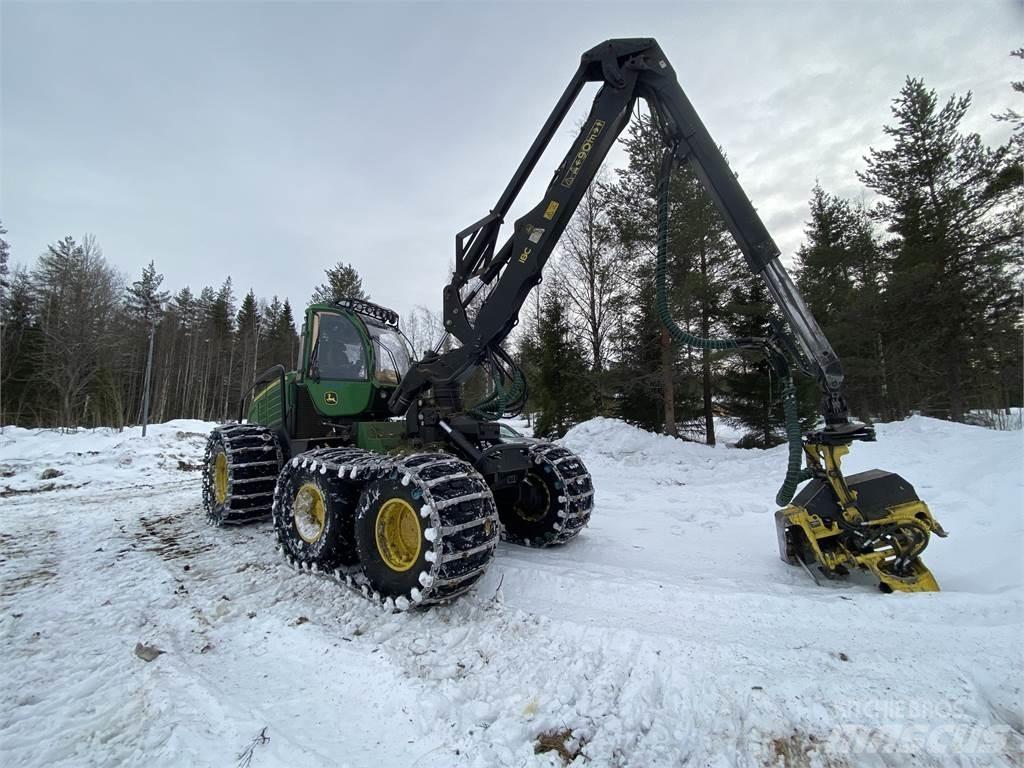 John Deere 1470G Harvesters