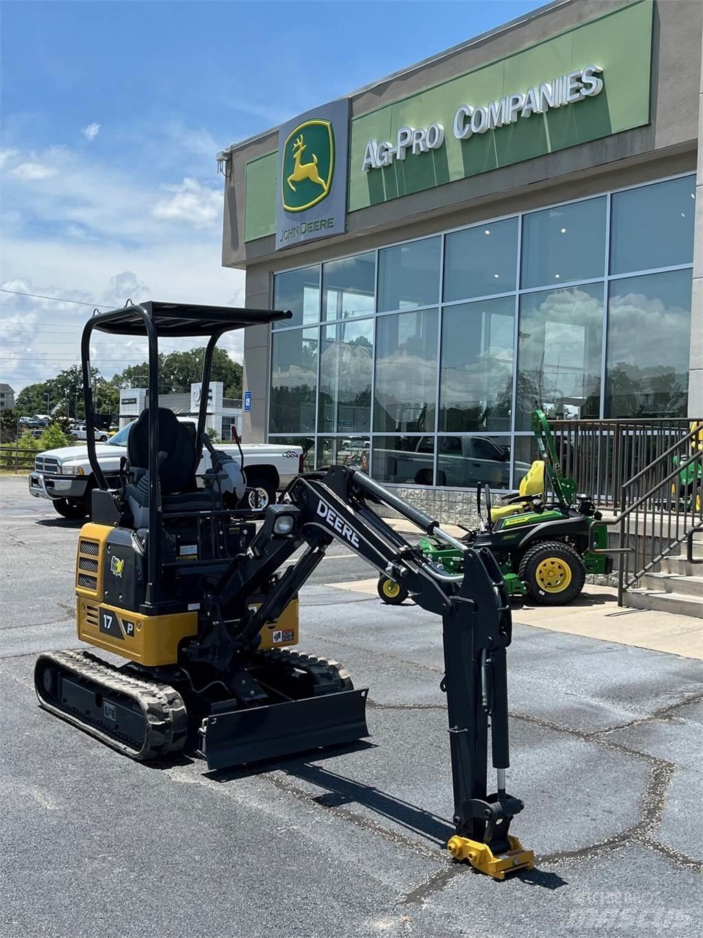 John Deere 17 P Minigraafmachines < 7t