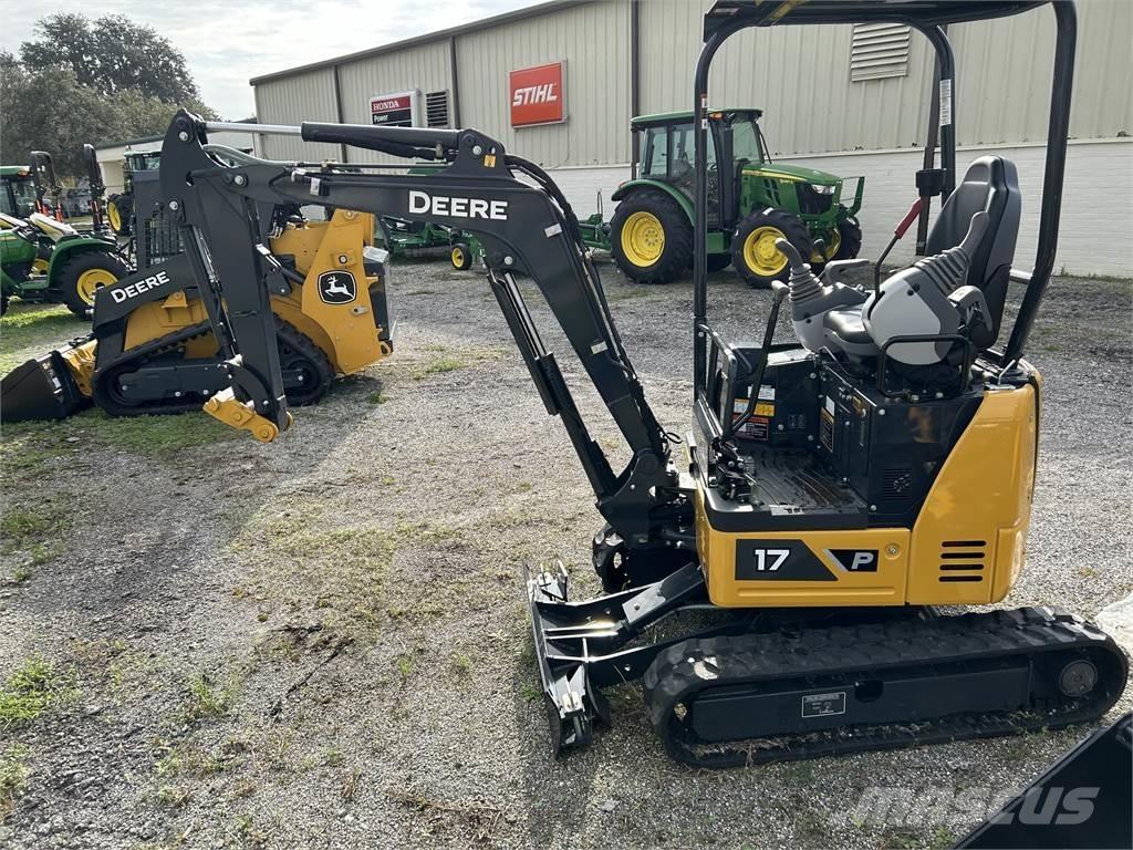 John Deere 17 P Minigraafmachines < 7t
