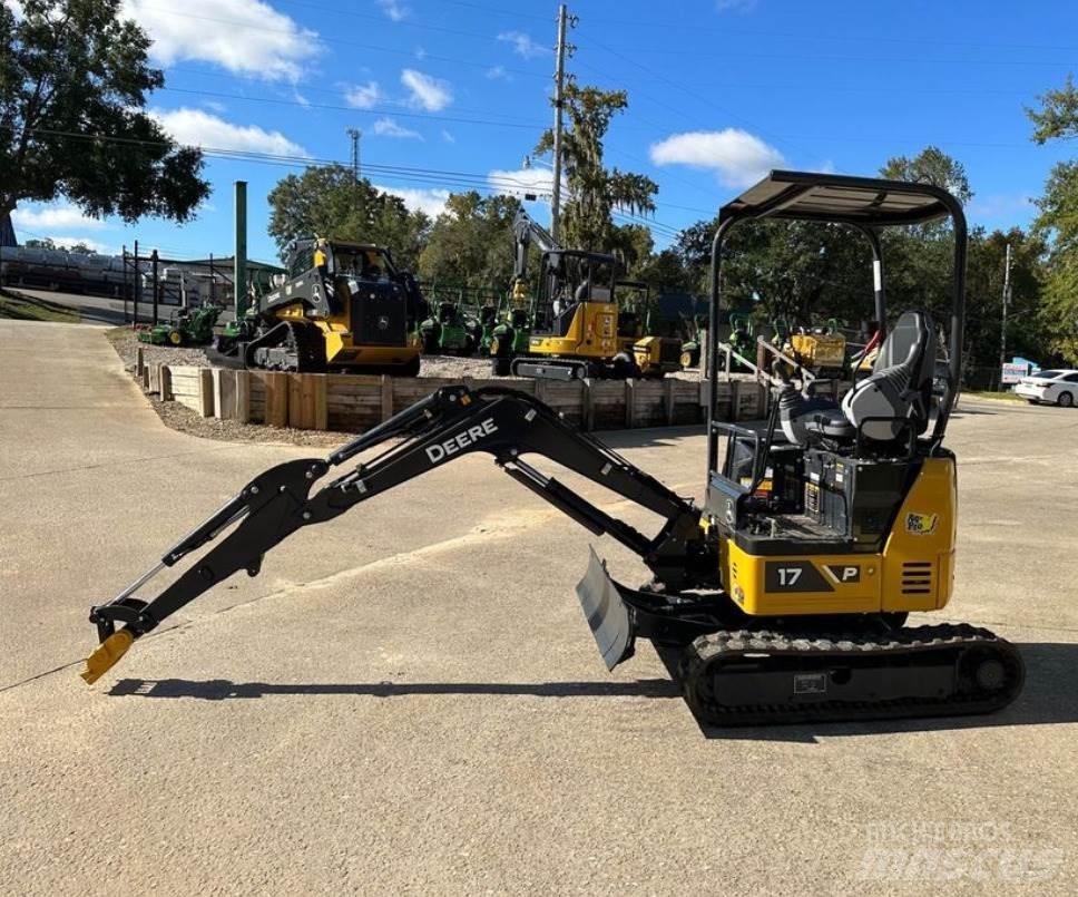 John Deere 17 P Minigraafmachines < 7t