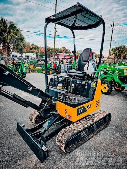 John Deere 17 P Minigraafmachines < 7t