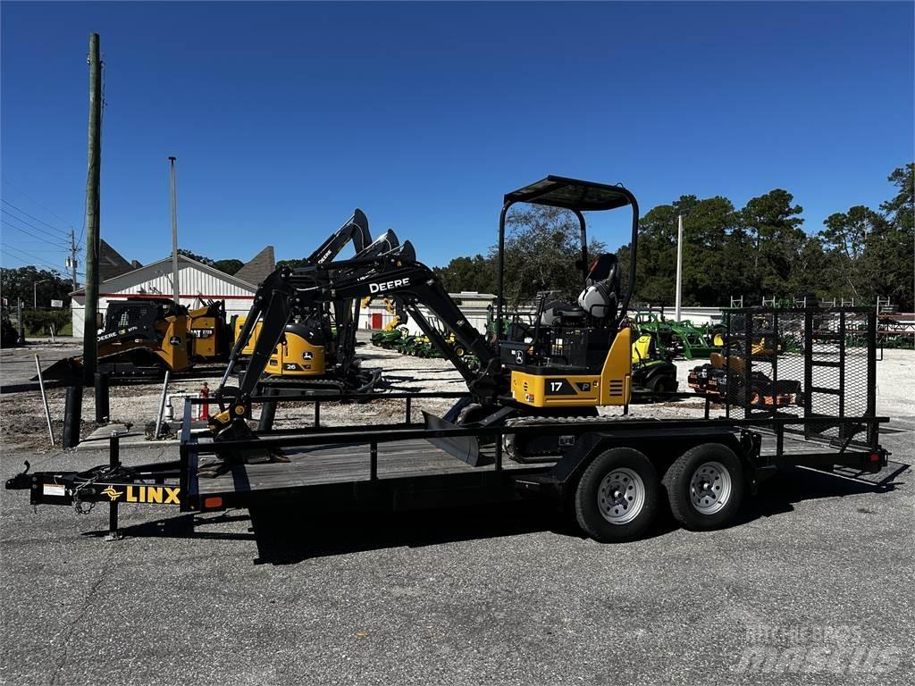 John Deere 17 P Minigraafmachines < 7t