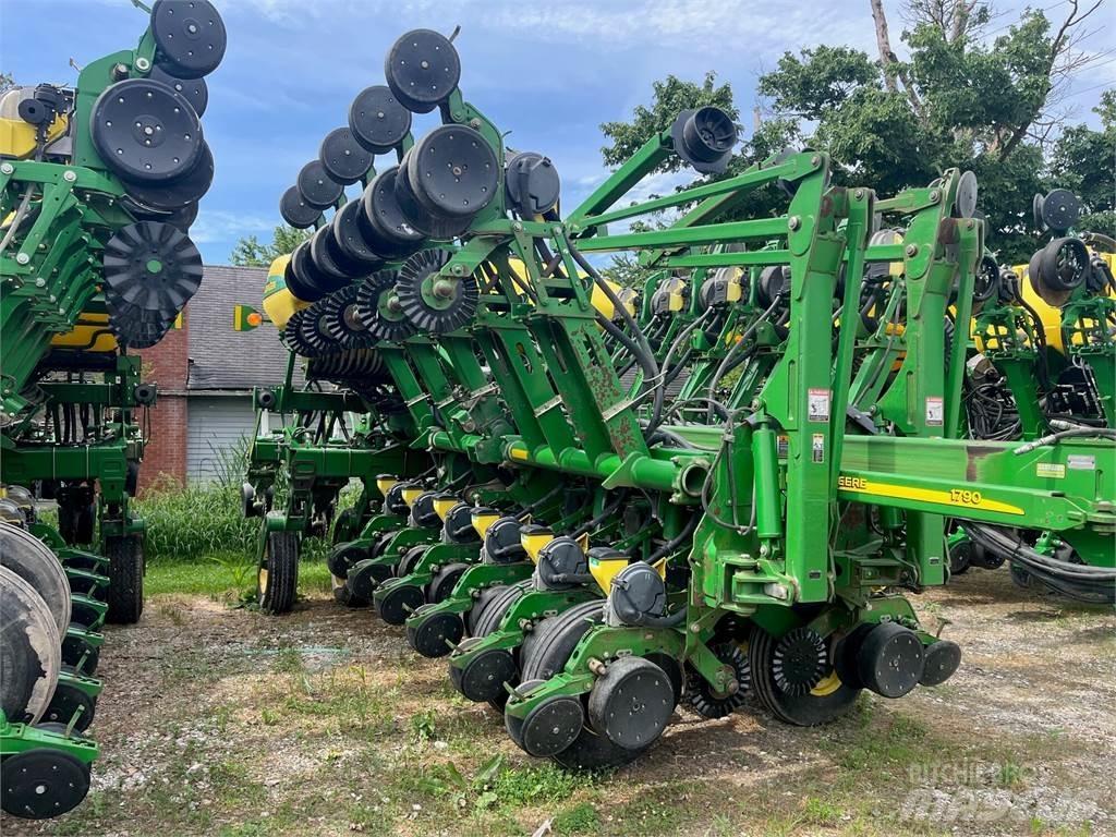 John Deere 1790 Plantmachines