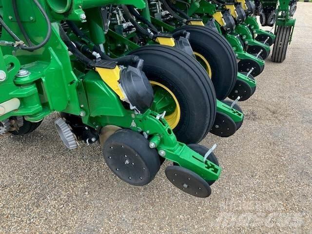 John Deere 1795 Plantmachines