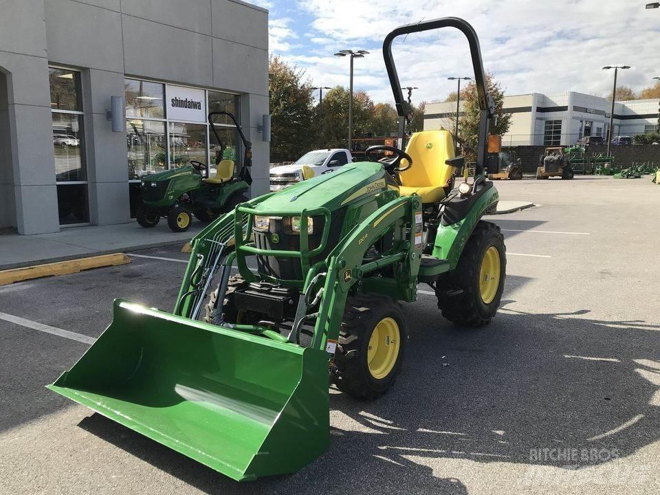 John Deere 2025R Compacttrekkers