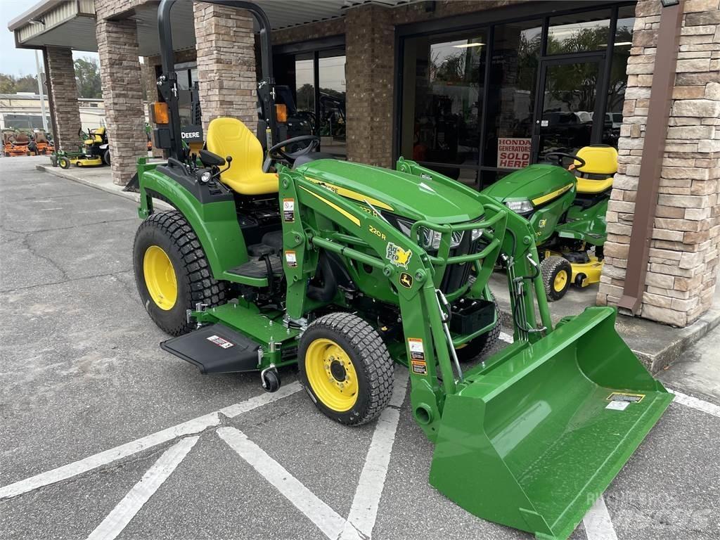 John Deere 2032R Compacttrekkers