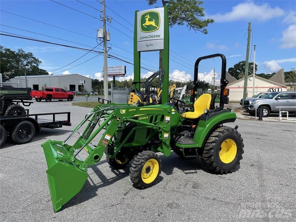 John Deere 2038R Compacttrekkers