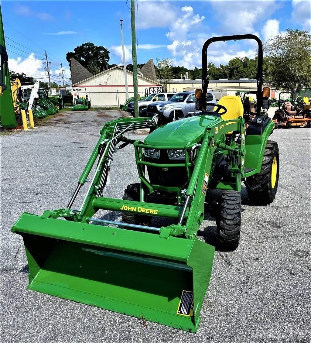John Deere 2038R Compacttrekkers