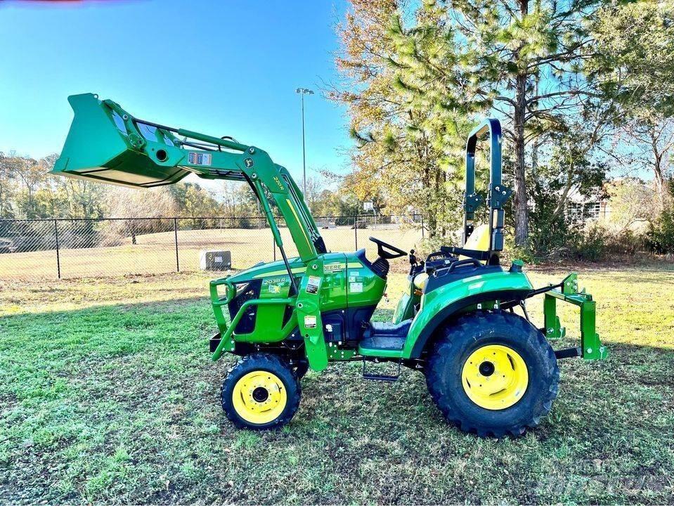 John Deere 2038R Compacttrekkers