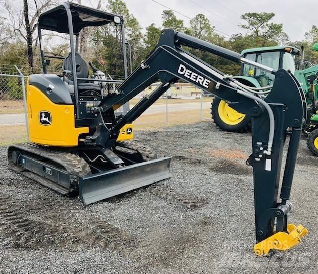 John Deere 26 P Minigraafmachines < 7t