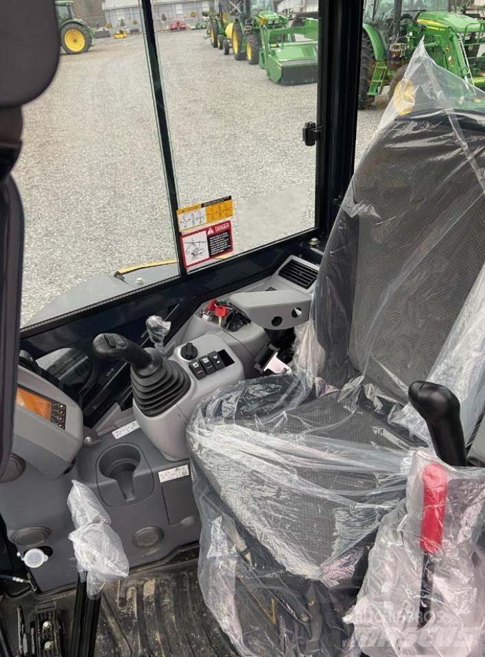 John Deere 30 P Minigraafmachines < 7t