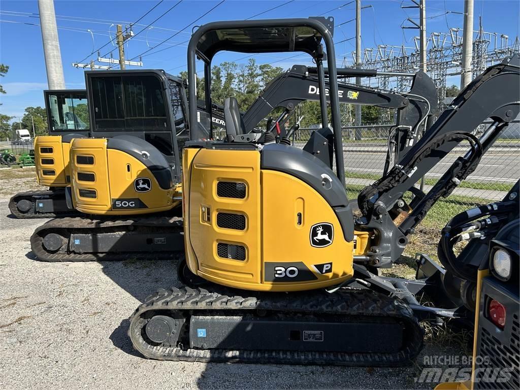 John Deere 30 P Minigraafmachines < 7t