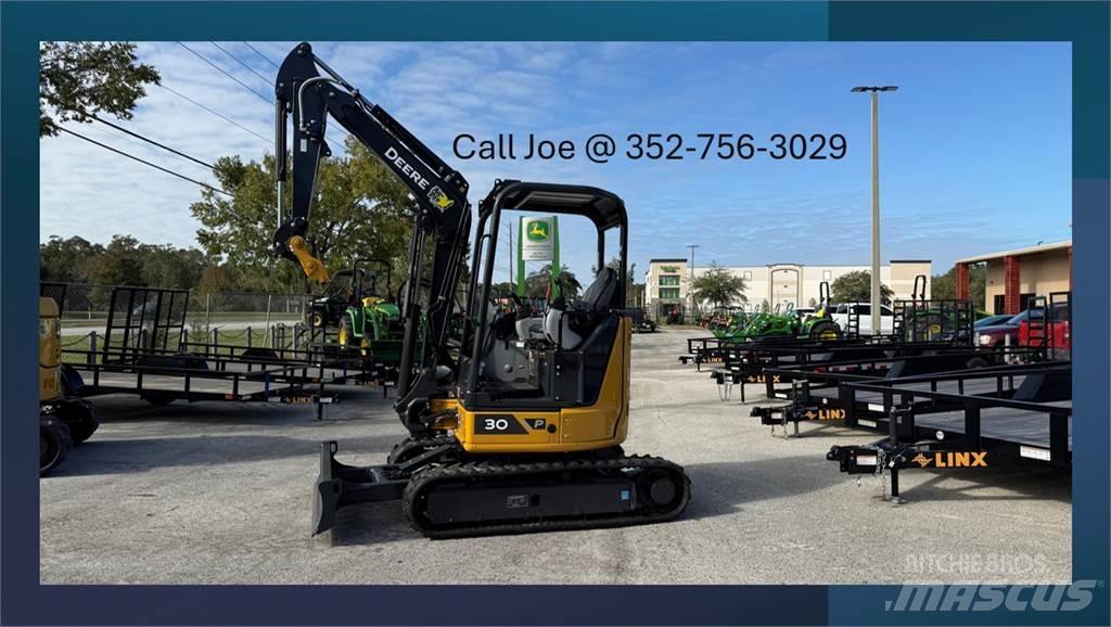 John Deere 30 P Minigraafmachines < 7t
