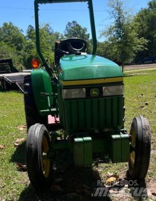 John Deere 3005 Compacttrekkers