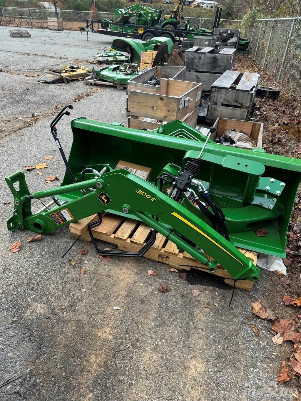 John Deere 300E Landbouw - overige