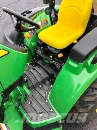 John Deere 3025D Compacttrekkers