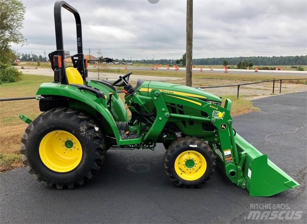 John Deere 3025D Compacttrekkers