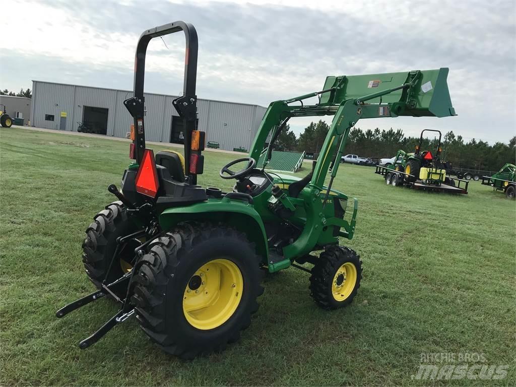 John Deere 3025E Compacttrekkers