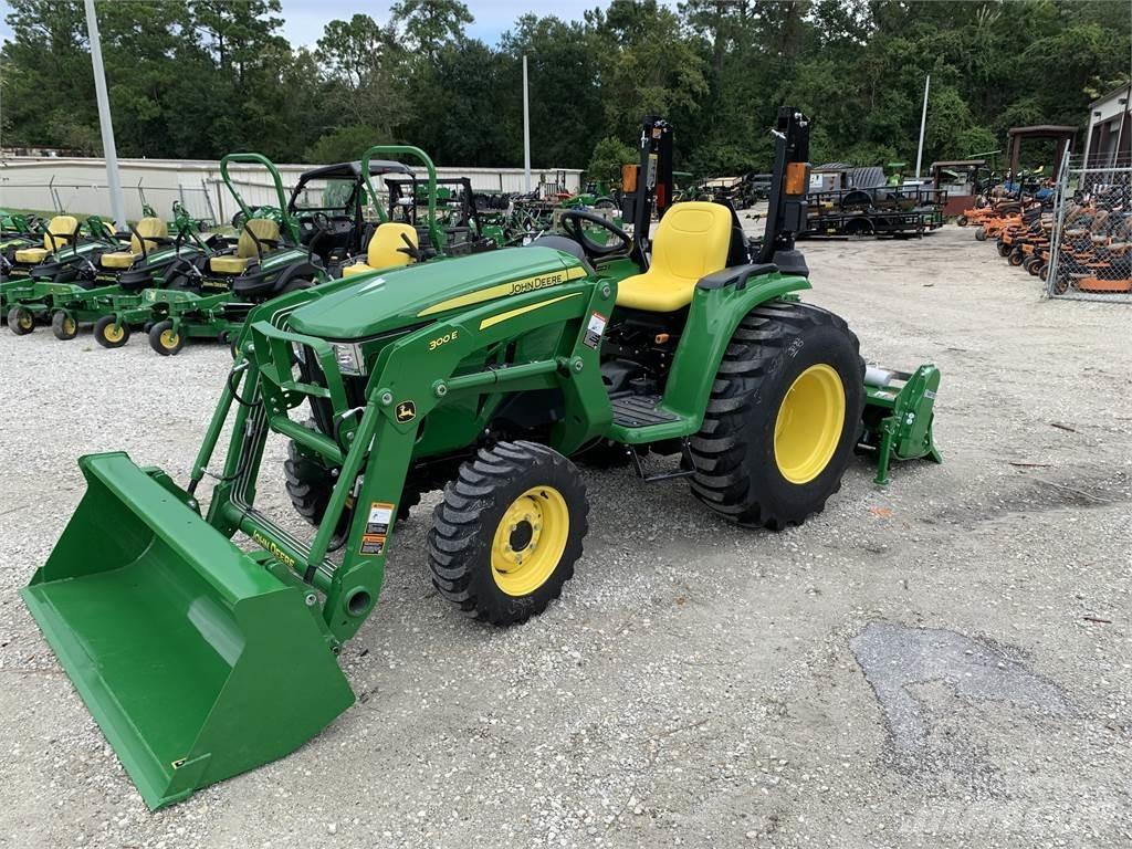 John Deere 3025E Compacttrekkers